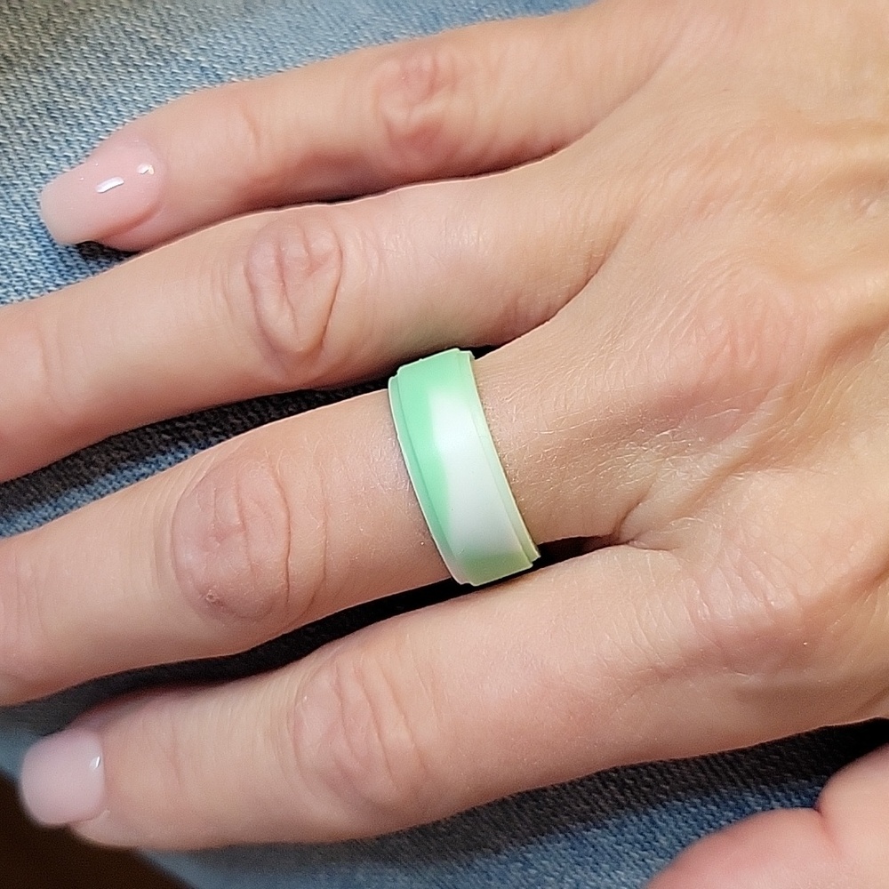 Green Gradient Silicone Ring, metal free